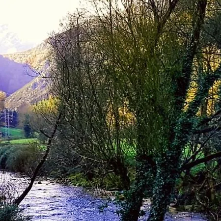 Zentral Club Electron- Jacuzzi. * 贝尔蒙特·德米兰达