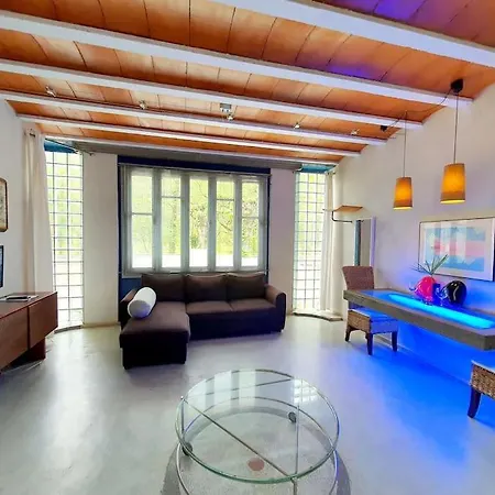 Апартаменты Zentral Club Electron- Jacuzzi. *