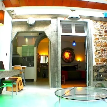 Zentral Club Electron- Jacuzzi. * 贝尔蒙特·德米兰达