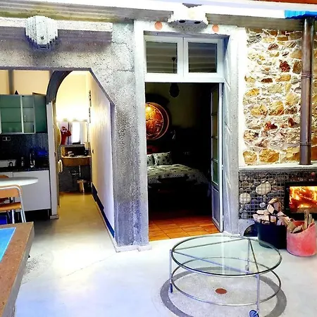 Zentral Club Electron- Jacuzzi. 公寓 贝尔蒙特·德米兰达