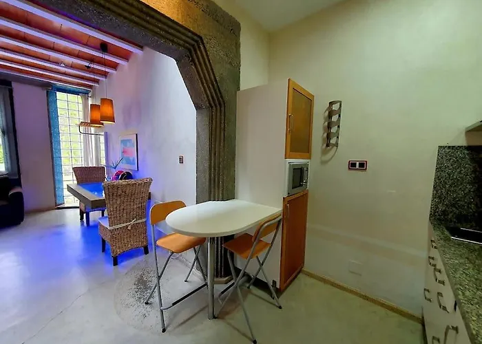 Zentral Club Electrón- Jacuzzi. Apartament